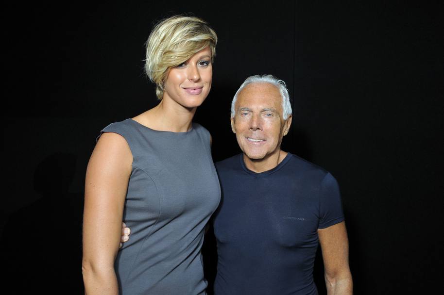 Federica Pellegrini insieme allo stilista Giorgio Armani, settembre 2011.